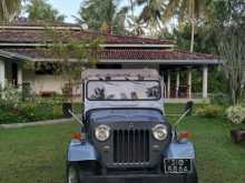 Mitsubishi 4DR5 1969 SUV