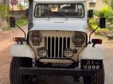 Mitsubishi 4DR5 1970 SUV