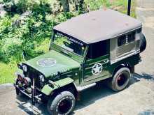 Mitsubishi 4DR5 J20D 1971 SUV