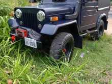 Mitsubishi 4DR5 1973 SUV