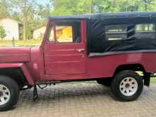 Mitsubishi 4DR5 1973 SUV