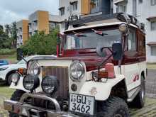 Mitsubishi 4DR5 1973 SUV