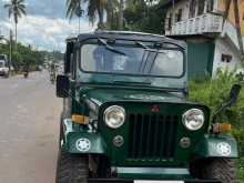 Mitsubishi 4DR5 1975 SUV