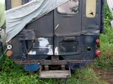 Mitsubishi 4DR5 1978 SUV