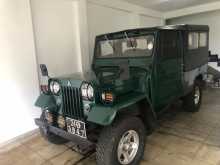 Mitsubishi 4DR5 J44 Long 1979 SUV