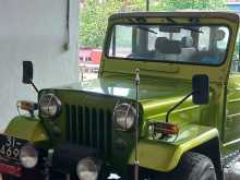 Mitsubishi 4DR5 1980 SUV