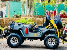 Mitsubishi 4DR5 1980 SUV