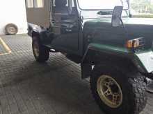 Mitsubishi 4DR5 1979 SUV