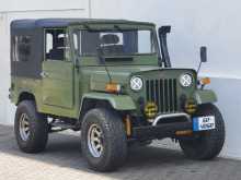 Mitsubishi 4DR5 1969 SUV