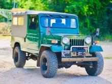 Mitsubishi 4DR5 1980 SUV
