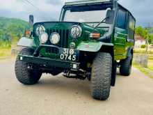 Mitsubishi 4DR5 J 44 1987 SUV