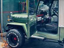 Mitsubishi 4DR5 J20D 1971 SUV