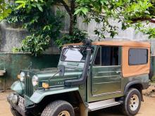 Mitsubishi 4dr5 J24 1980 SUV
