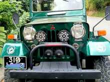 Mitsubishi 4DR5 J24 1979 SUV