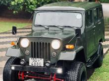 Mitsubishi 4DR5 J30 4WD 1980 SUV