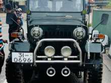 Mitsubishi 4DR5 J44 Jeep 1978 SUV