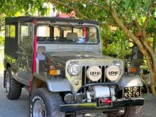 Mitsubishi 4DR5 Jeep J44 1980 Pickup