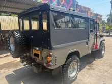 https://riyasewana.com/uploads/mitsubishi-4dr5-jeep-131118114432.jpg