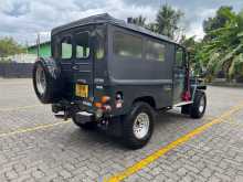 https://riyasewana.com/uploads/mitsubishi-4dr5-jeep-1978-1112265012643.jpg