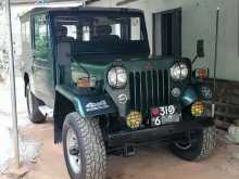Mitsubishi 4DR5 Jeep 1980 SUV