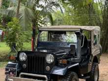 Mitsubishi 4DR6 1973 SUV