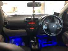 https://riyasewana.com/uploads/mitsubishi-attrage-2015-915040013003.jpg
