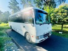 Mitsubishi Bola Rosa 2015 Bus