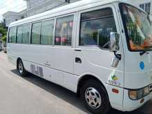 Mitsubishi Bola Rosa 2012 Bus