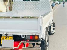 https://riyasewana.com/uploads/mitsubishi-bongo-4x4-2318574124563.jpg