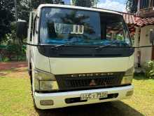 Mitsubishi Boom Truck 2006 Lorry