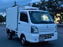 Mitsubishi Freezer 2016 Lorry