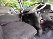 https://riyasewana.com/uploads/mitsubishi-cantar-10-6-1993-811381012133.jpg