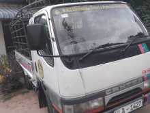 Mitsubishi Canter 2000 Lorry
