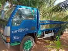 https://riyasewana.com/uploads/mitsubishi-canter-10-221457276414.jpg