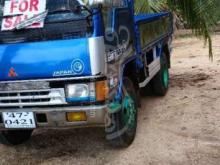 https://riyasewana.com/uploads/mitsubishi-canter-10-2714182045928.jpg