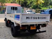 https://riyasewana.com/uploads/mitsubishi-canter-10-5-111319184203.jpg