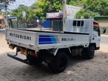 https://riyasewana.com/uploads/mitsubishi-canter-10-5-111319436384.jpg