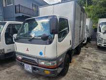 Mitsubishi Canter 10.5 Feet Single Wheel 1995 Lorry