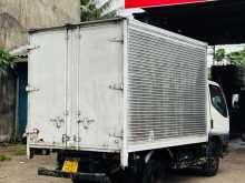 https://riyasewana.com/uploads/mitsubishi-canter-10-5-2001-317102012833.jpg