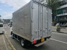 https://riyasewana.com/uploads/mitsubishi-canter-10-5-2007-2622405912934.jpg