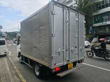 https://riyasewana.com/uploads/mitsubishi-canter-10-5-2007-722014912643.jpg