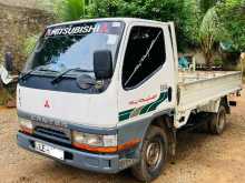Mitsubishi Canter 10.5 2002 Lorry