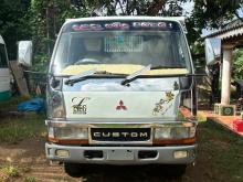 Mitsubishi Canter 2002 Lorry