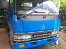 Mitsubishi Canter 2000 Lorry