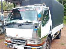 Mitsubishi Canter 2000 Lorry