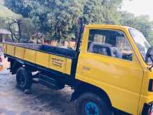 Mitsubishi Canter 1984 Lorry