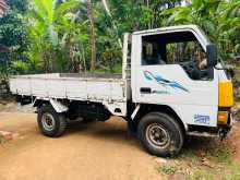 Mitsubishi Canter 1984 Lorry