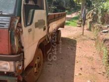 Mitsubishi Canter 1976 Lorry