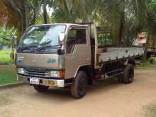 https://riyasewana.com/uploads/mitsubishi-canter-1979-1715384112824.jpg