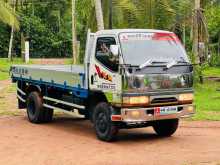 Mitsubishi Canter 1980 Lorry